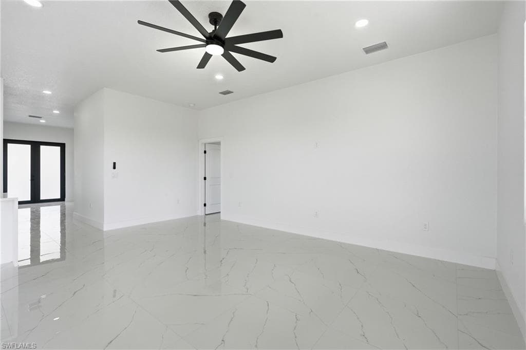 9014 Lawn CT-9