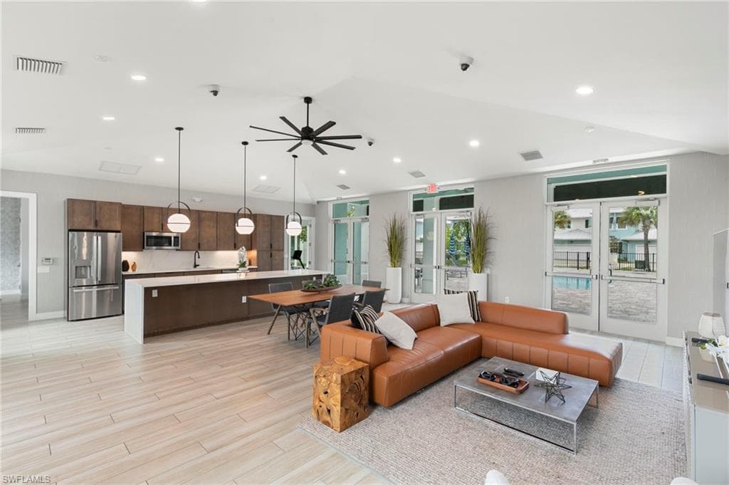 26310 Coco Cay CIR 201-30