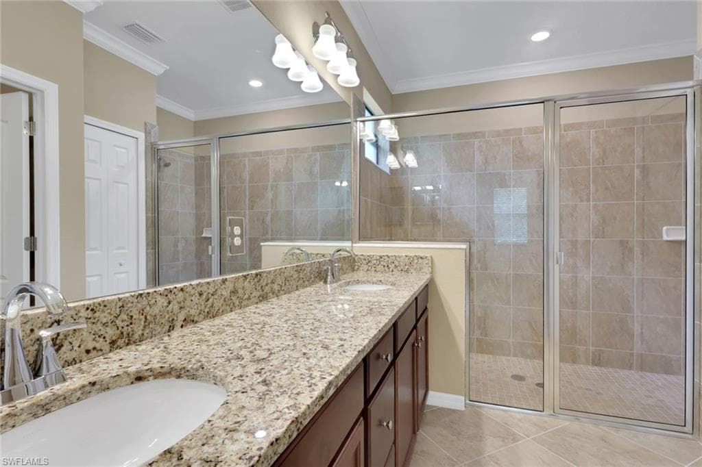 9469 Foxglove LN-16