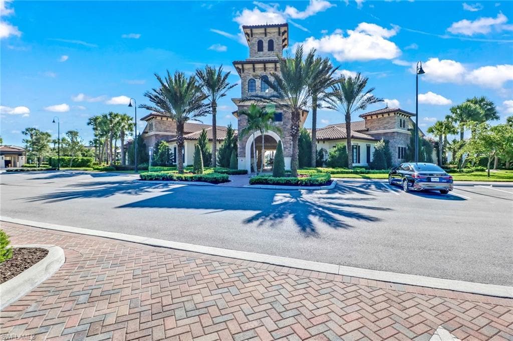 9469 Foxglove LN-40