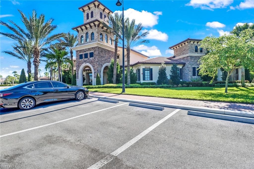 9469 Foxglove LN-43