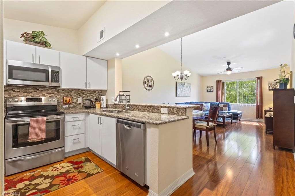 8288 Key Royal LN 1435-1