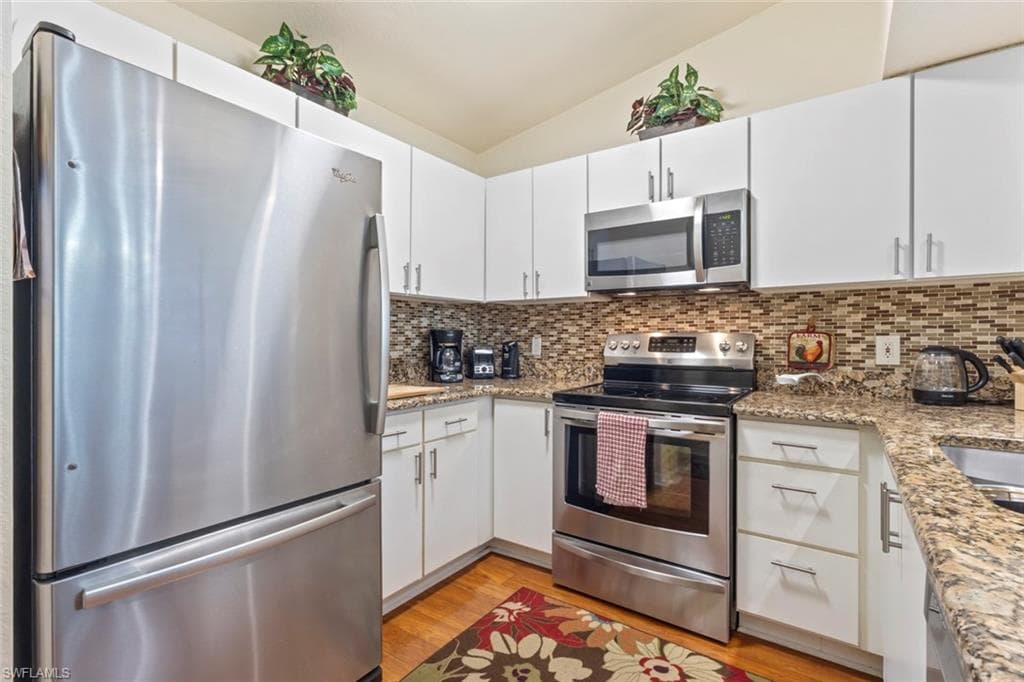8288 Key Royal LN 1435-0