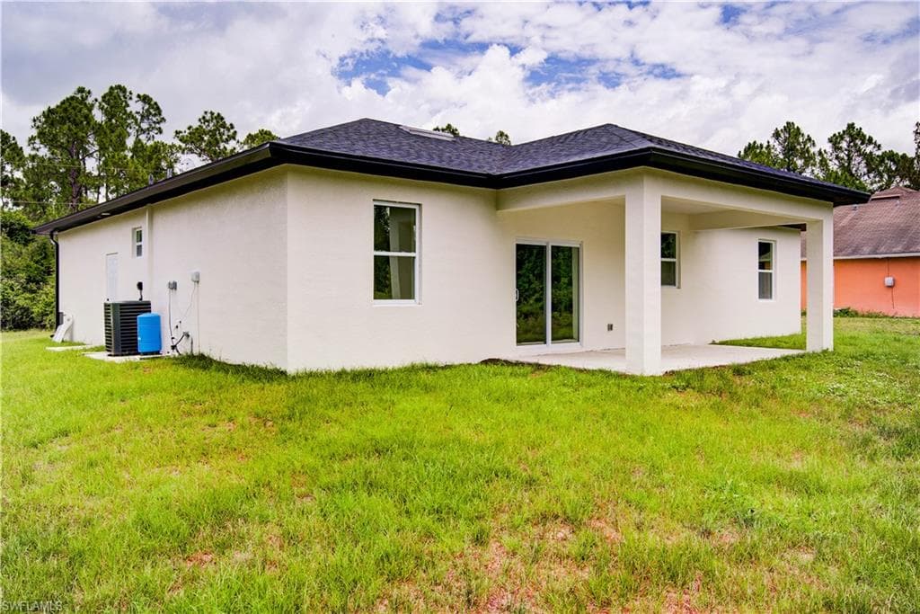 1020 Carroll ST E-23