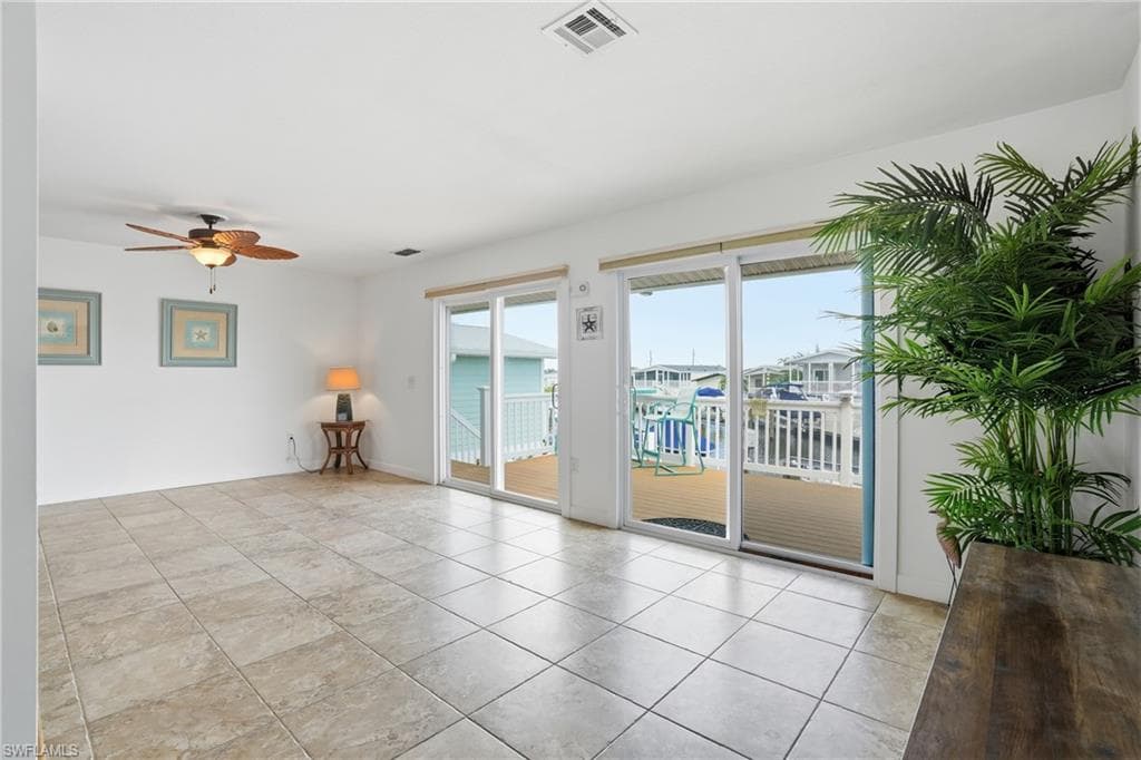 850 Oak ST-6
