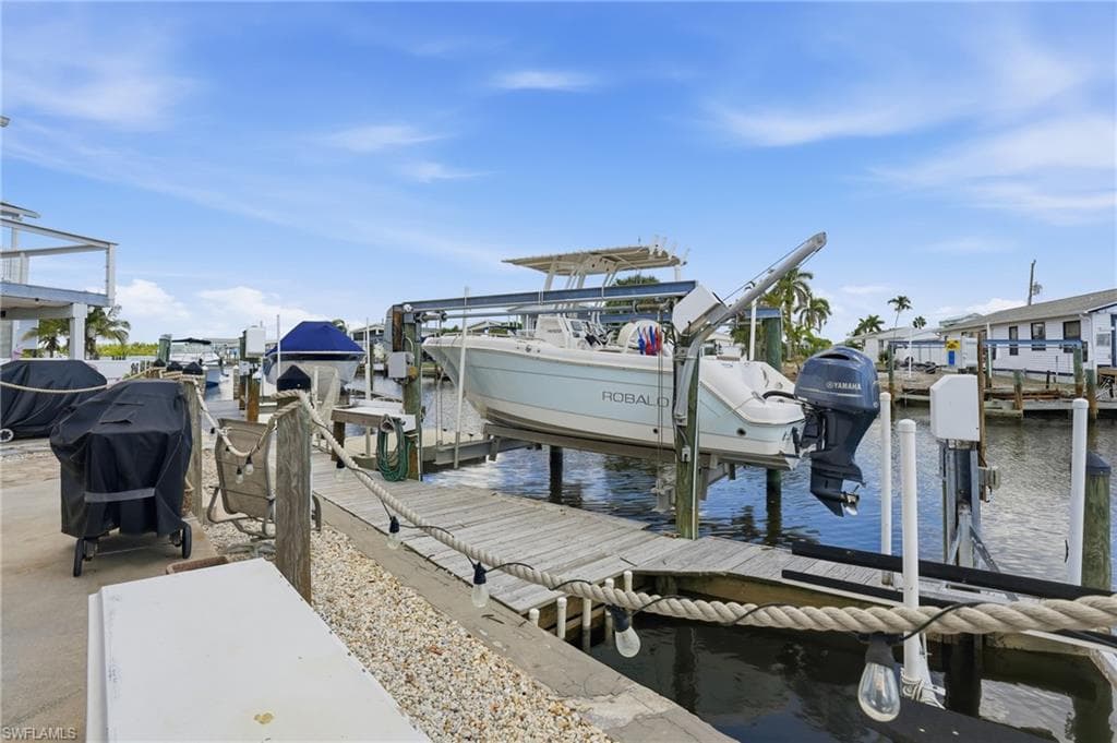 850 Oak ST-28