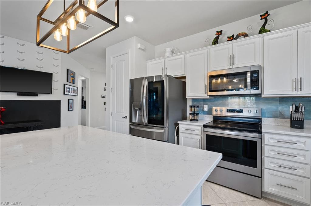 16141 Palmetto Prairie DR-6