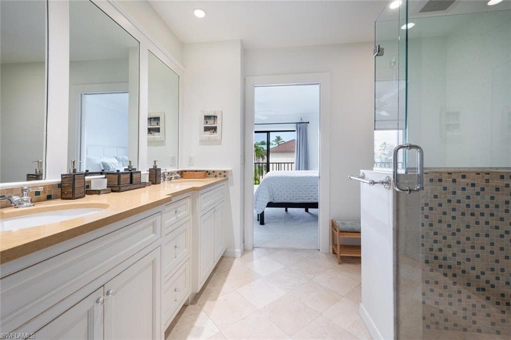 1080 6th ST S-26