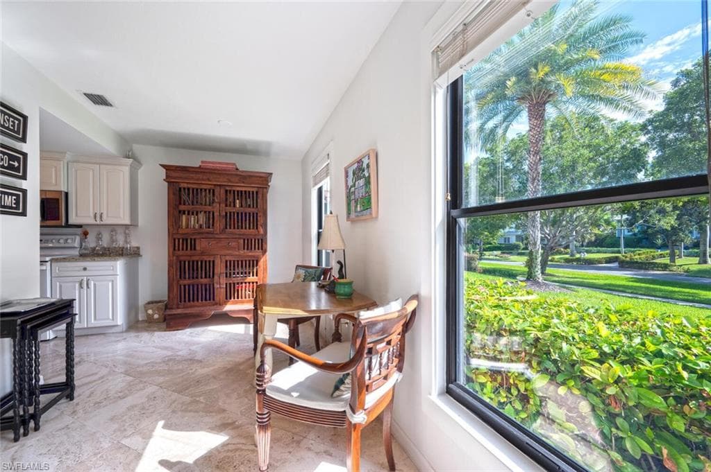 1080 6th ST S-5