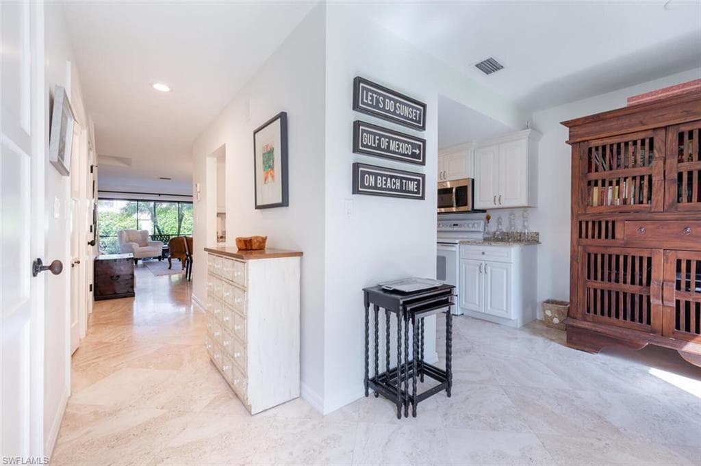 1080 6th ST S-4