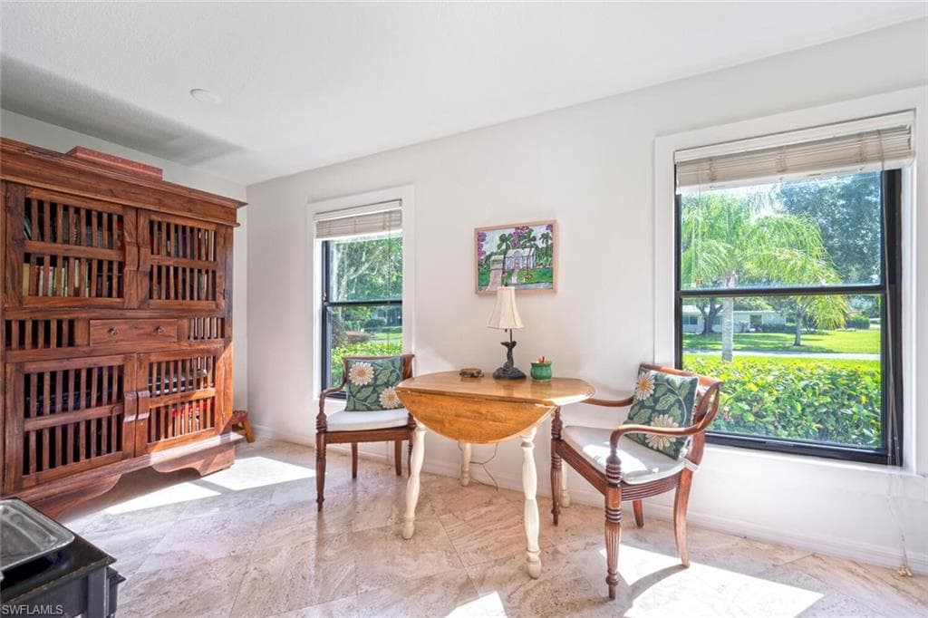 1080 6th ST S-7