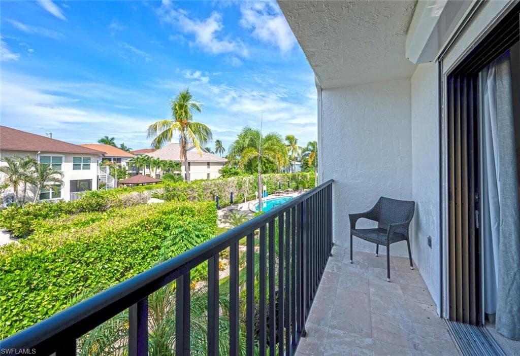 1080 6th ST S-24