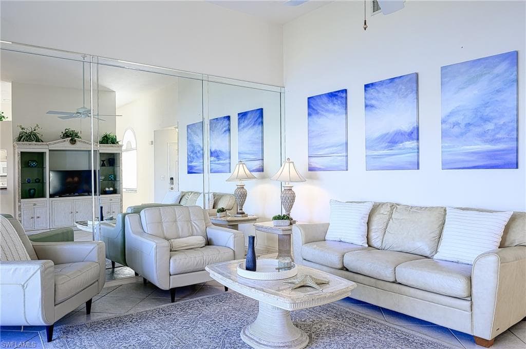 613 BEACHWALK CIR 203-9