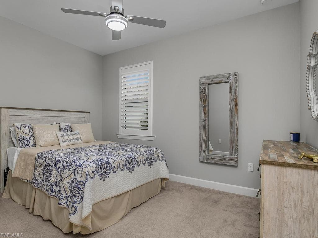 17581 Ashcomb WAY-33
