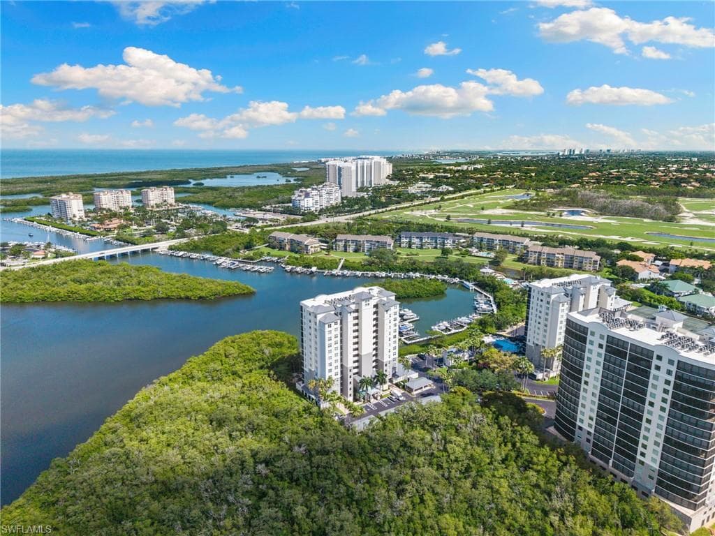 420 Cove Tower DR 804-5