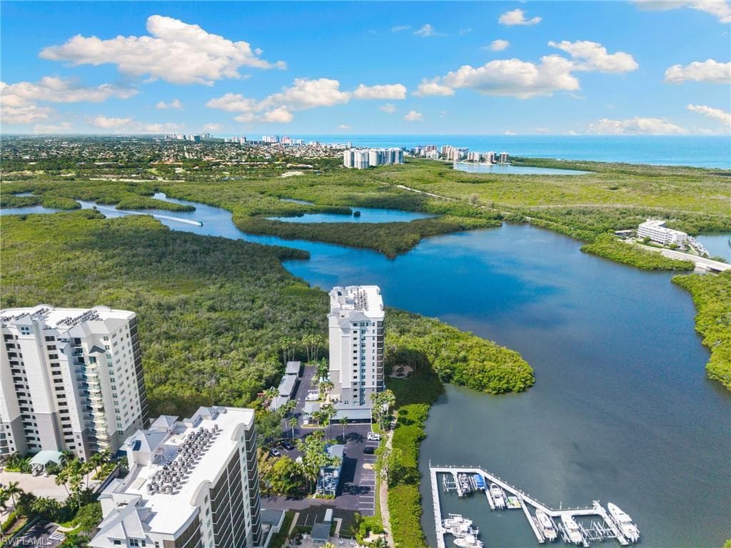 420 Cove Tower DR 804-29