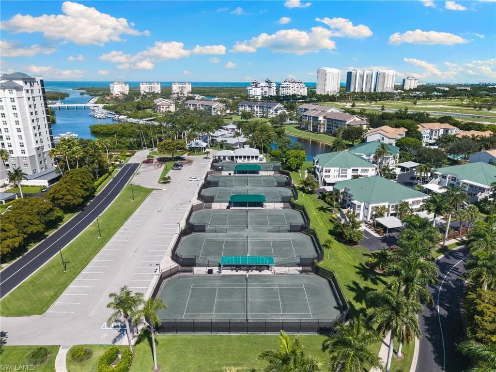 420 Cove Tower DR 804-33