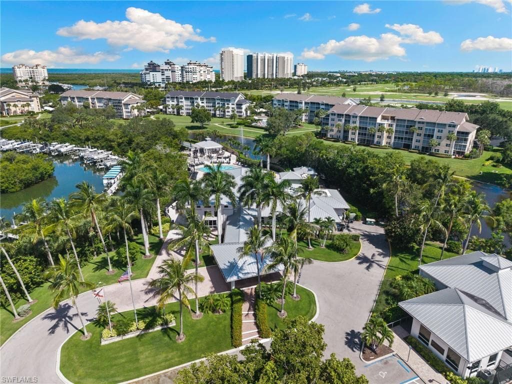 420 Cove Tower DR 804-32