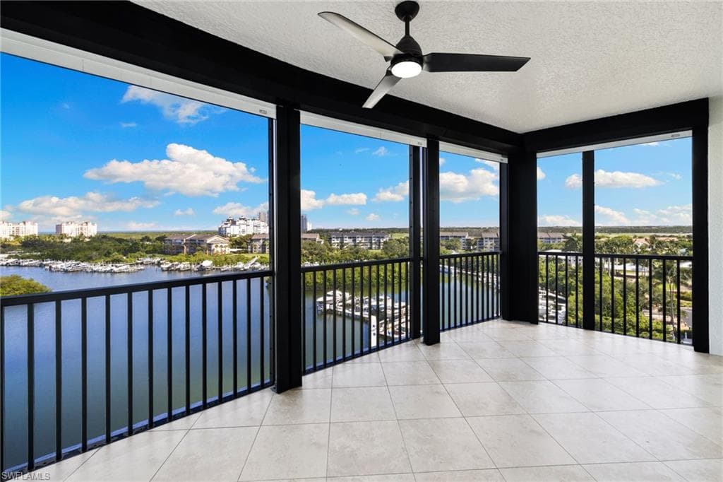 420 Cove Tower DR 804-40
