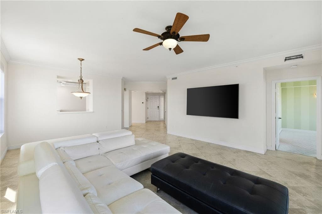420 Cove Tower DR 804-44