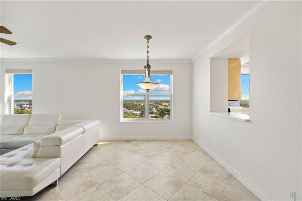 420 Cove Tower DR 804-47
