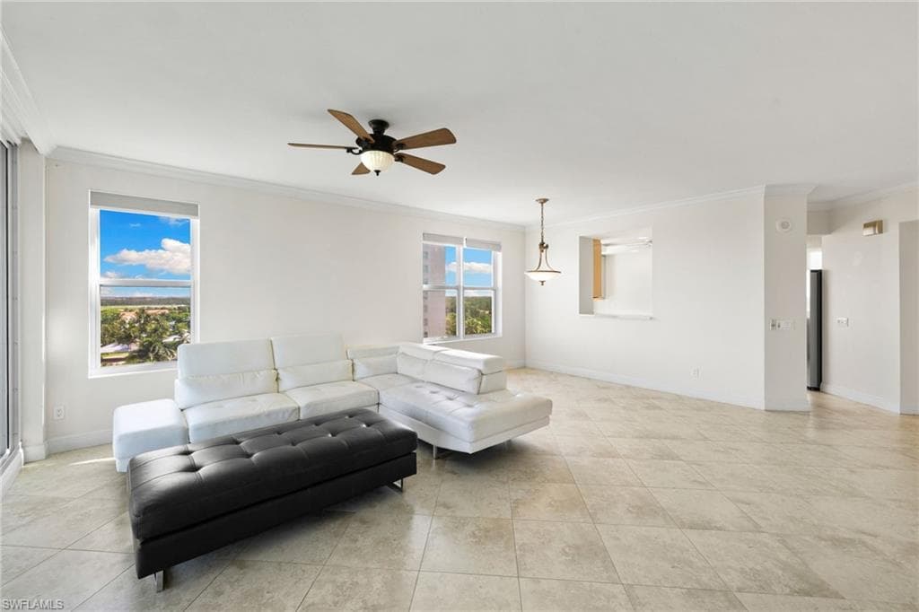 420 Cove Tower DR 804-10