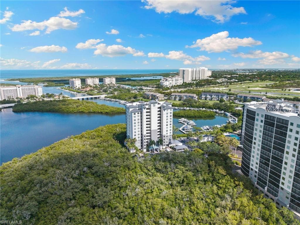 420 Cove Tower DR 804-34