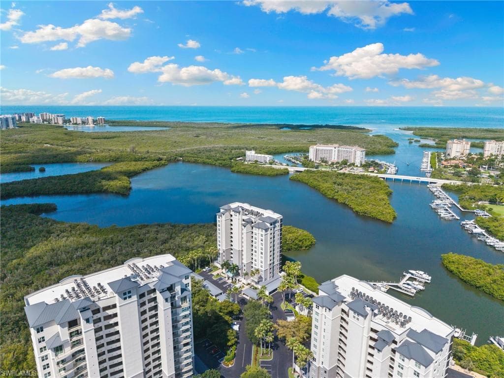420 Cove Tower DR 804-30