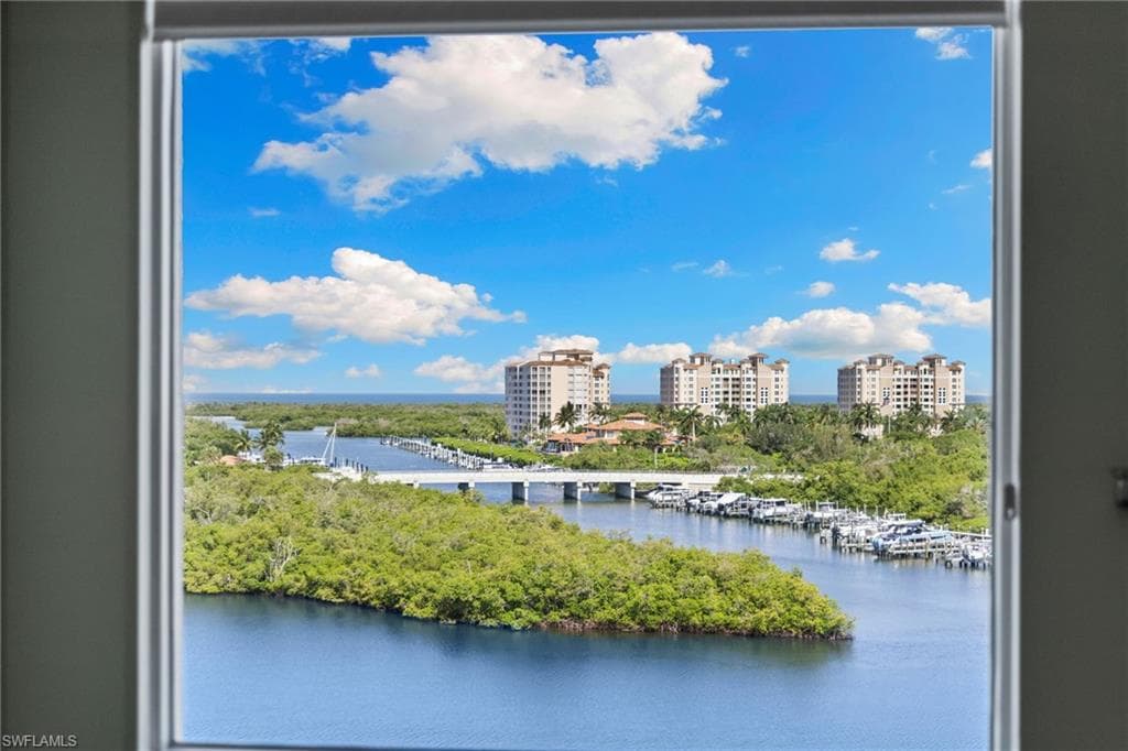 420 Cove Tower DR 804-38