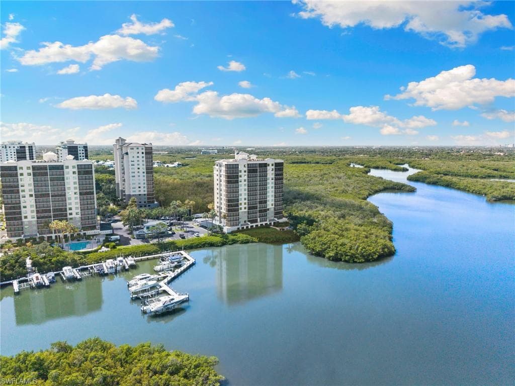 420 Cove Tower DR 804-3