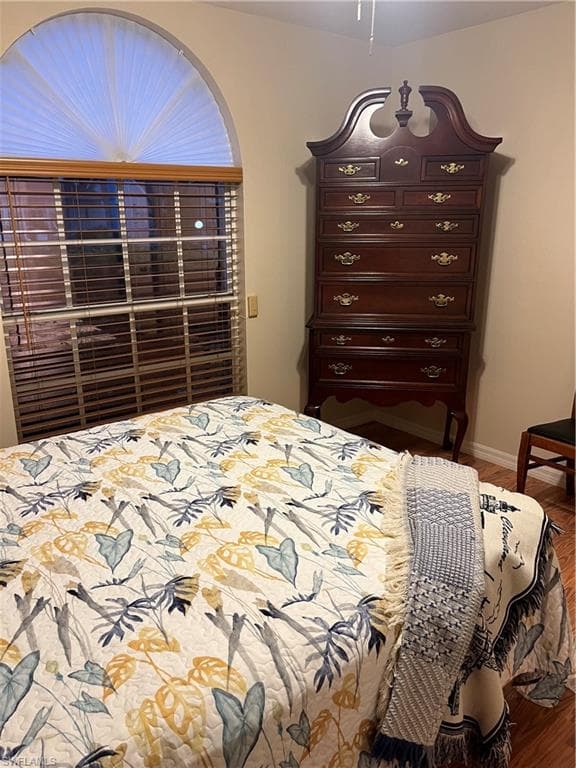 3289 Clubview DR-23