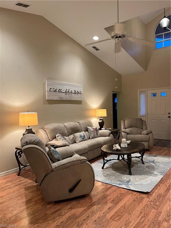 3289 Clubview DR-4