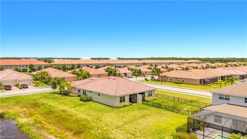 2558 Vine AVE-37