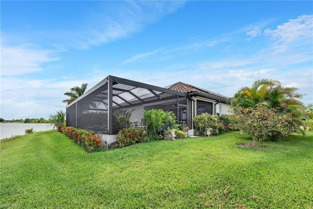 2078 Grove DR-1