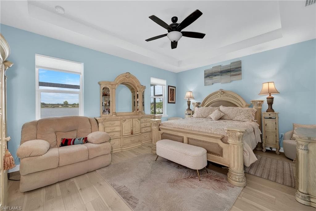 2078 Grove DR-9