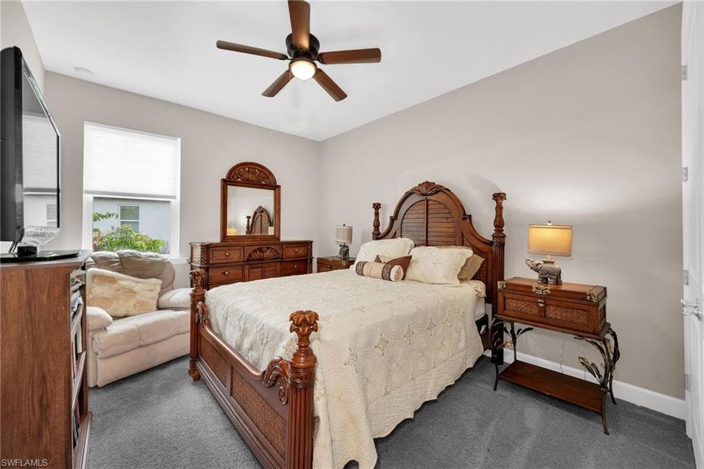 2078 Grove DR-13