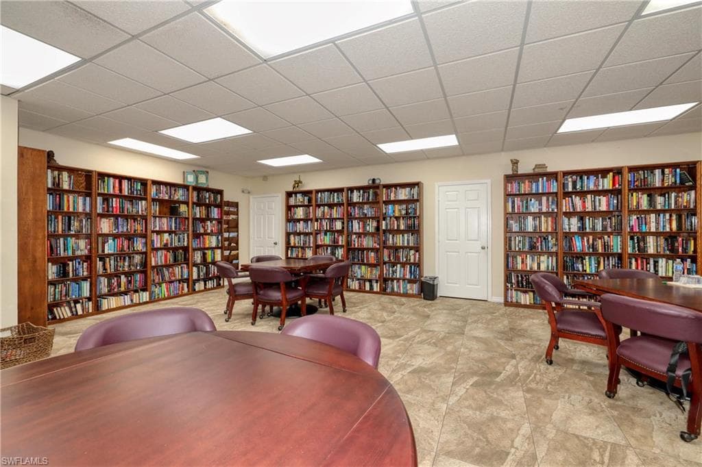 22589 Island Lakes DR-45