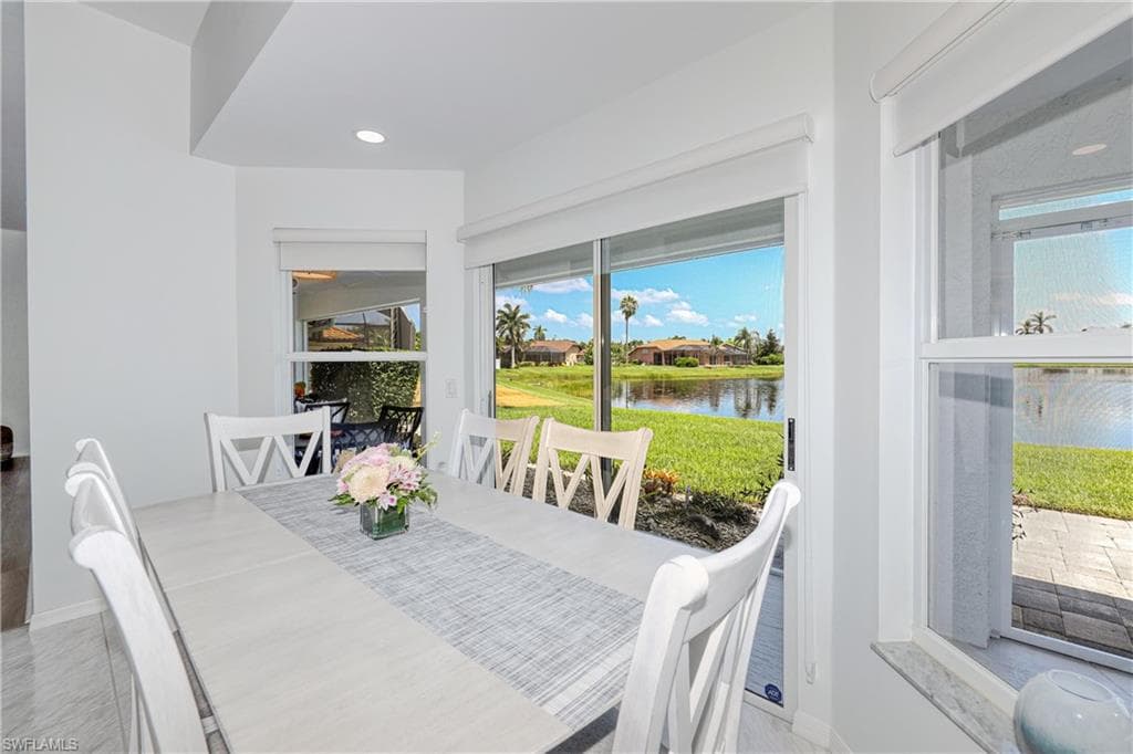 22589 Island Lakes DR-14