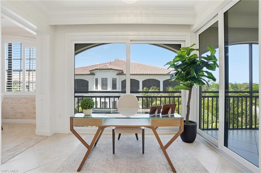2543 Marquesa Royale LN 4-302-12