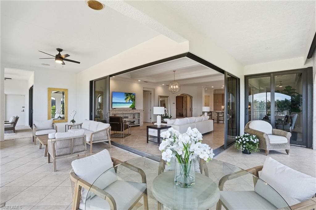 2543 Marquesa Royale LN 4-302-3