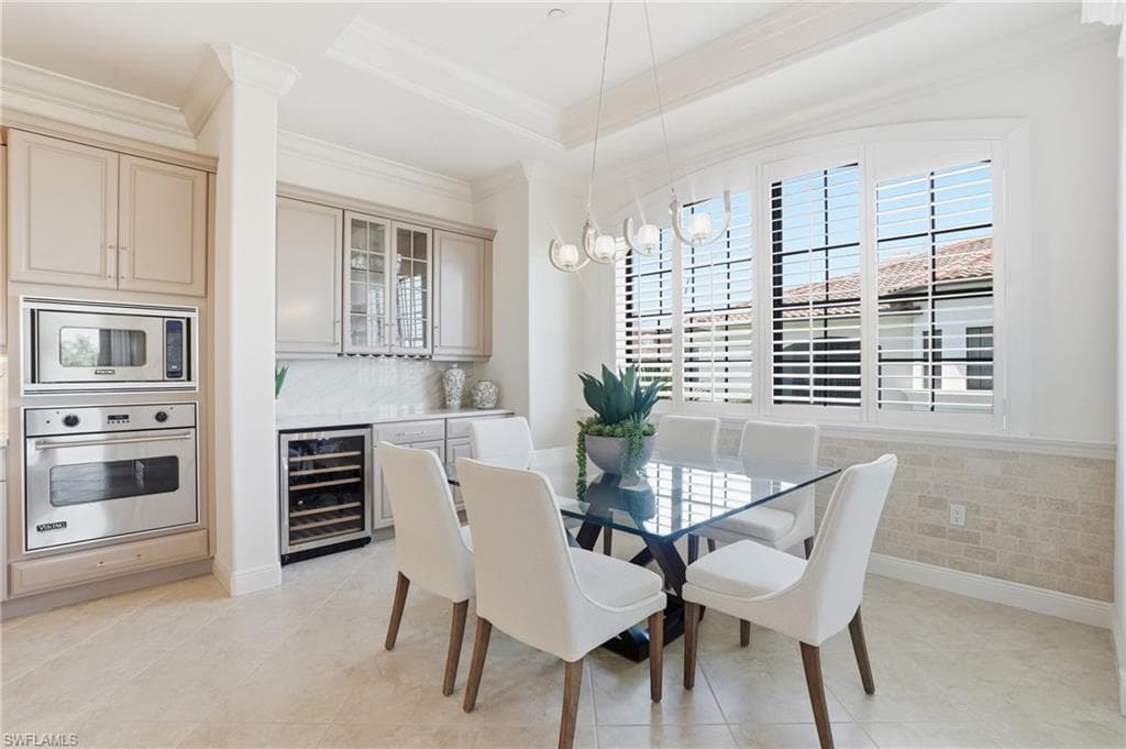 2543 Marquesa Royale LN 4-302-11