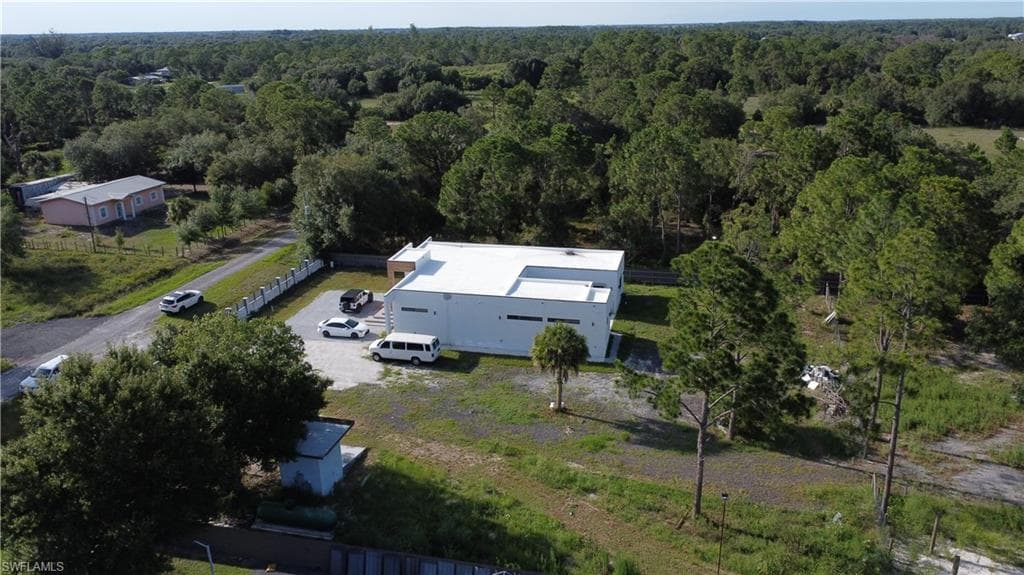 345 N Jinete ST-32