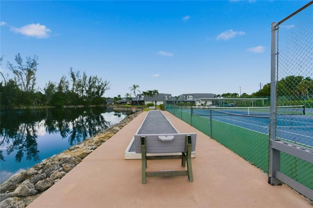 16001 Amberwood Lake CT 1-22