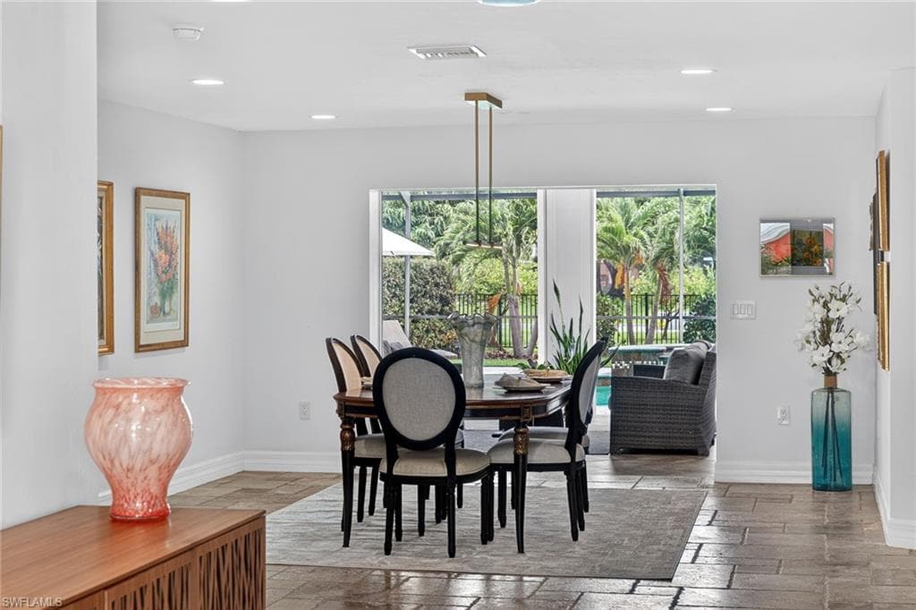 8390 Riviera AVE-6