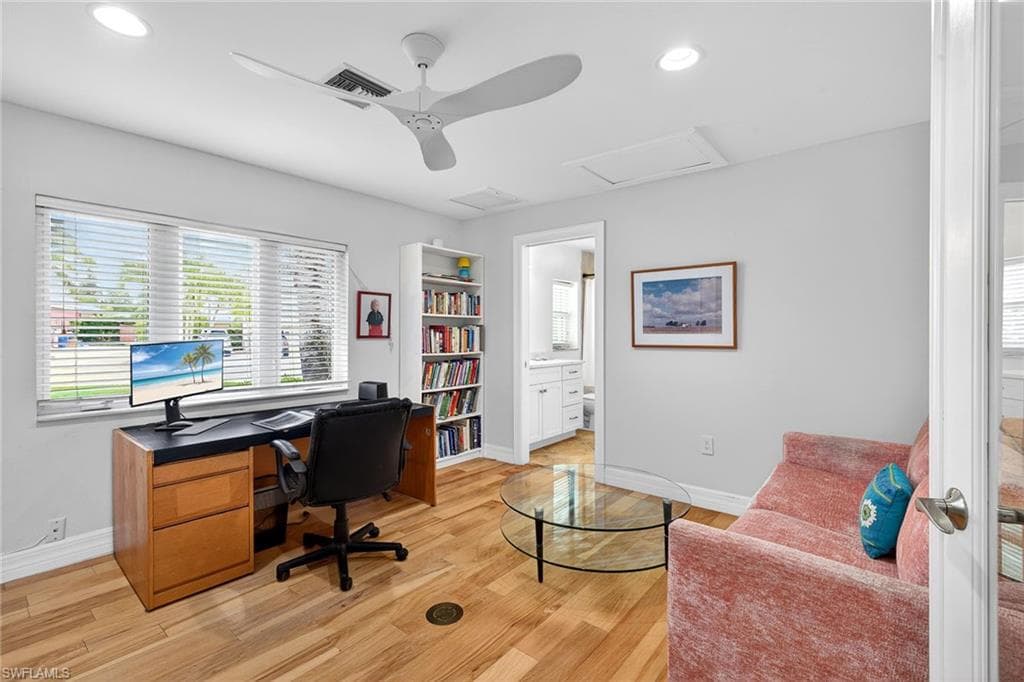 8390 Riviera AVE-30