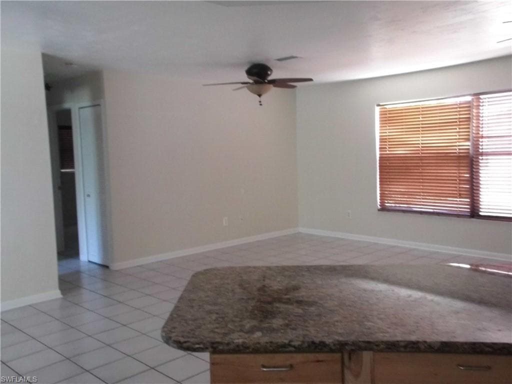 426 Hamilton AVE-9
