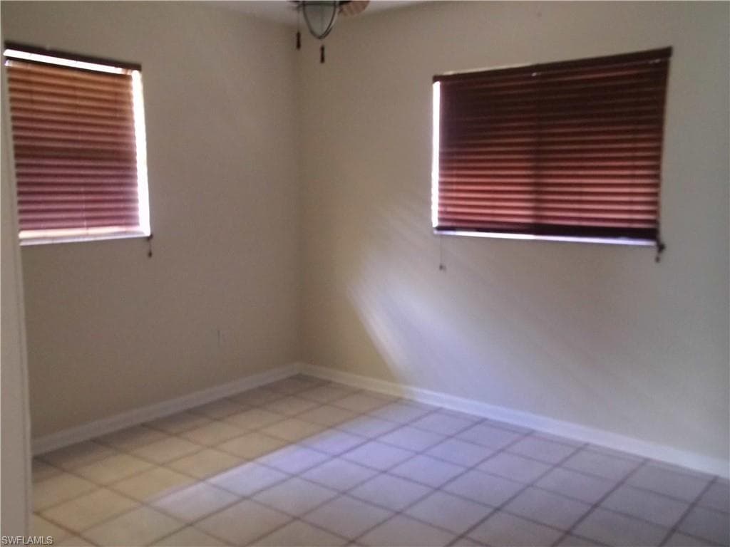 426 Hamilton AVE-10