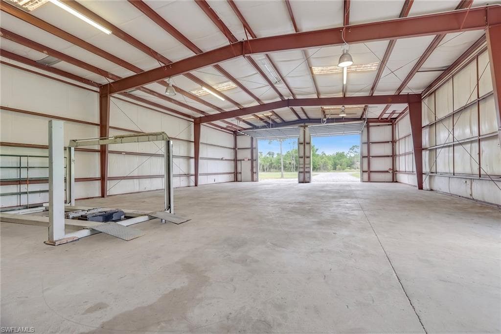 15261 Shamrock DR-7