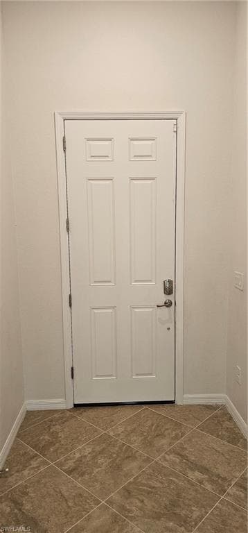 14312 Vindel CIR-1