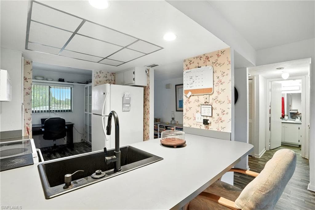2231 5th ST 207-11